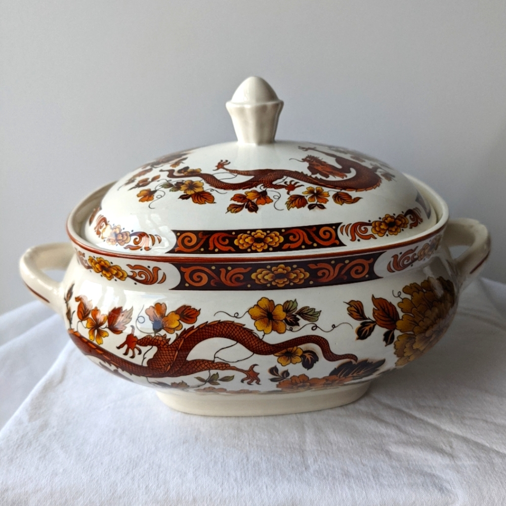 Myott Meakin Franciscan Dragon of Kowloon Tureen Vintage